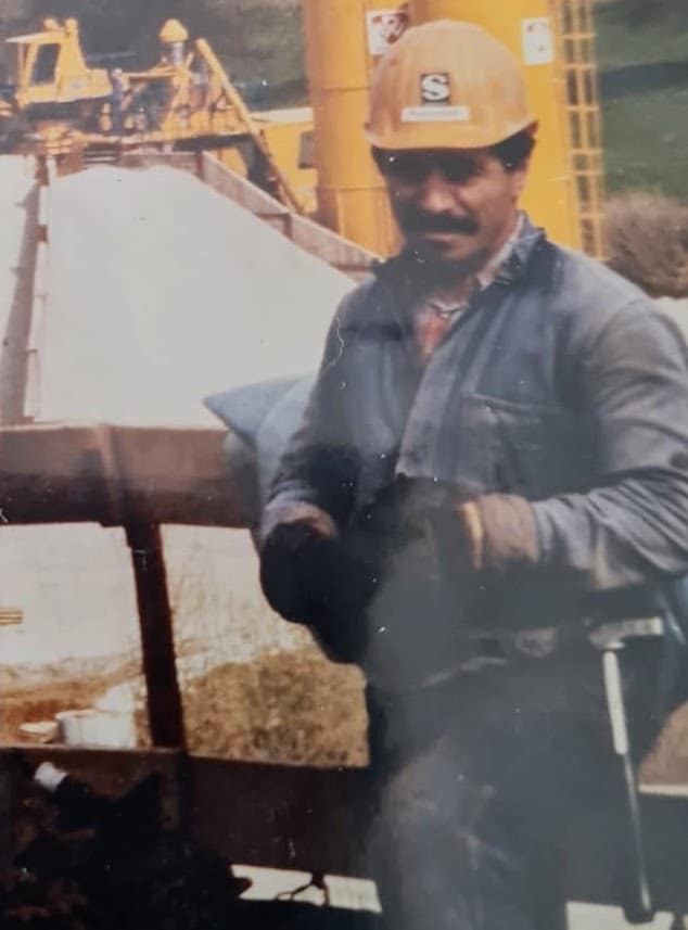 Jack Cenk Ozer carpentry