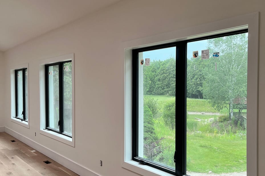 When You Should Not Install Crown Moulding carpentry