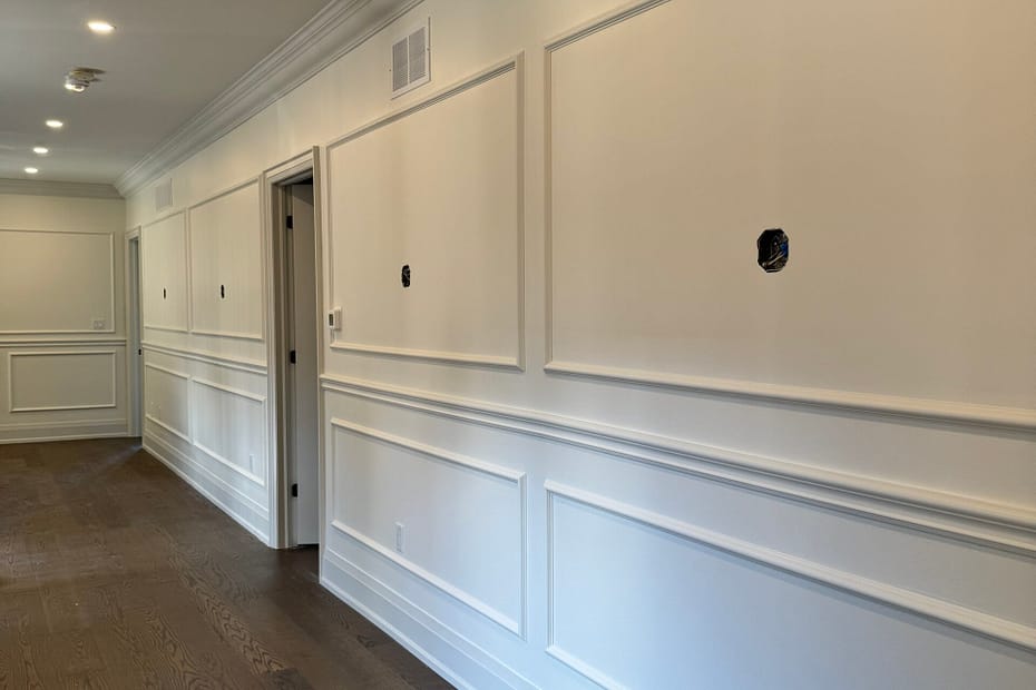 Accent Wall or Wainscoting: What Should You Know Before Installing One? carpentry