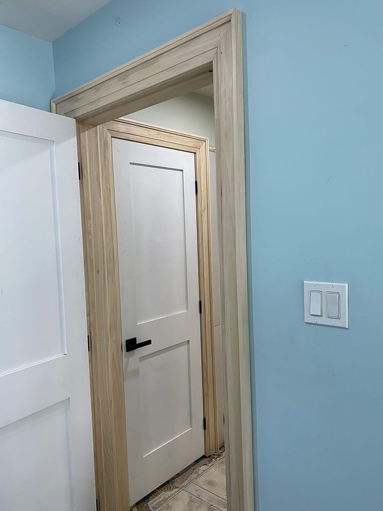 interior doors and casings installed by a finish carpenter at Wood Job Finish Carpentry for a renovation project in a Caledon home