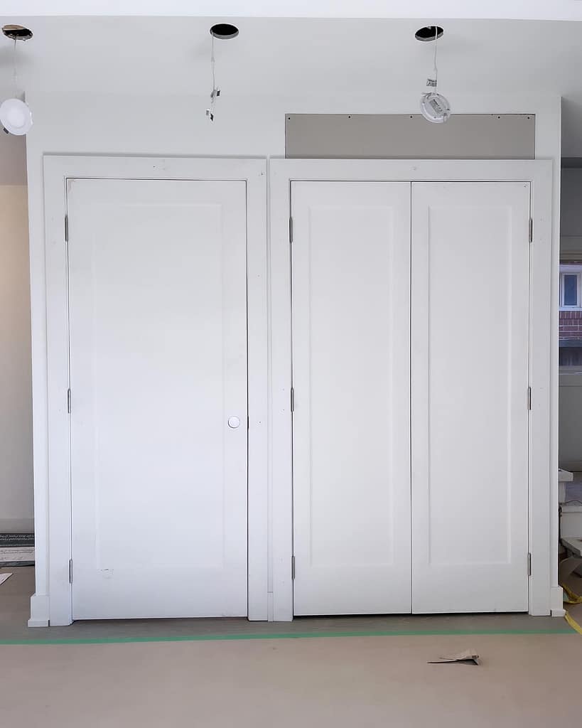 Doors and baseboards installed by a finish carpenter in Vaughan home.